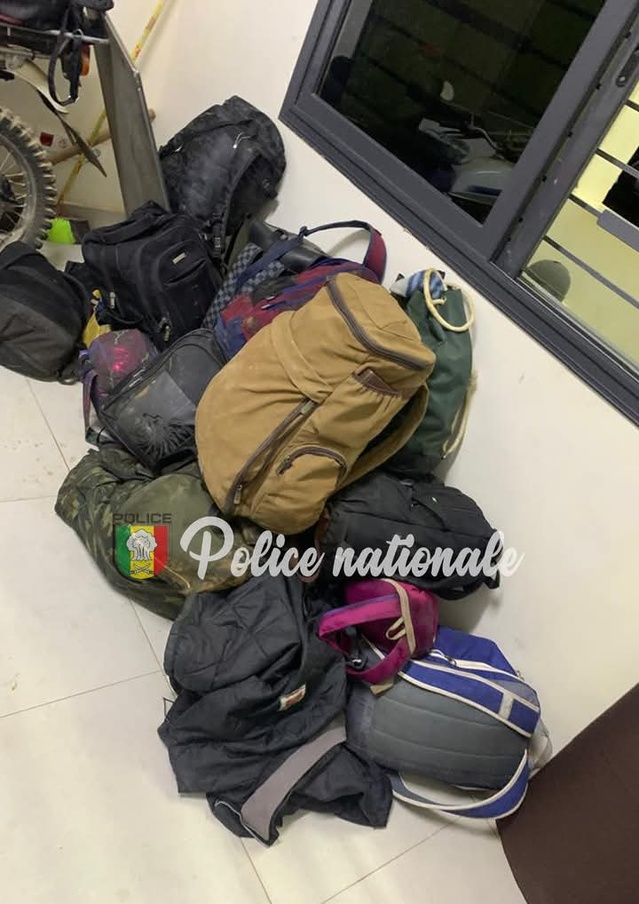 Ssoixante-treize (73) candidats à la migration irrégulière arrêtés par la police Ssoixante-treize (73) candidats à la migration irrégulière arrêtés par la police