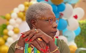 Chronique de l’improviste : L’art de faire du tapage ( Par Henriette Niang Kandé ) Chronique de l’improviste : L’art de faire du tapage ( Par Henriette Niang Kandé )