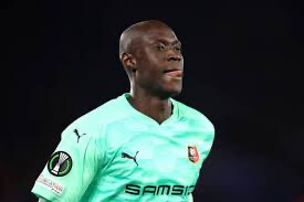 Délesté de 135 millions de FCFA : le gardien sénégalais, Alfred Gomis, victime de son homme de confiance Délesté de 135 millions de FCFA : le gardien sénégalais, Alfred Gomis, victime de son homme de confiance