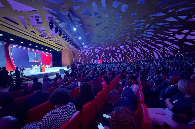 UN NEW DEAL POUR L’AFRIQUE : LE PRÉSIDENT FAYE AU RENDEZ-VOUS DE L’AFRICA CEO FORUM UN NEW DEAL POUR L’AFRIQUE : LE PRÉSIDENT FAYE AU RENDEZ-VOUS DE L’AFRICA CEO FORUM