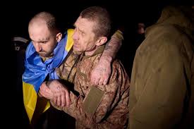 Russes et Ukrainiens d’accord pour un échange de 1 000 prisonniers Russes et Ukrainiens d’accord pour un échange de 1 000 prisonniers