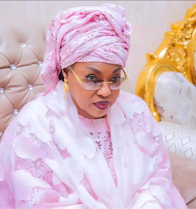 Ndèye Saly Diop à la Haute Cour de justice ce lundi Ndèye Saly Diop à la Haute Cour de justice ce lundi