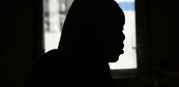 Drame à Kossanké : une collégienne de 13 ans se donne la mort après une dispute avec ses frères Drame à Kossanké : une collégienne de 13 ans se donne la mort après une dispute avec ses frères