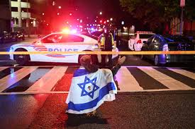DEUX MEMBRES DE L'AMBASSADE D'ISRAËL AUX ÉTATS-UNIS TUÉS PRÈS DU MUSÉE JUIF, UN SUSPECT ARRÊTÉ DEUX MEMBRES DE L'AMBASSADE D'ISRAËL AUX ÉTATS-UNIS TUÉS PRÈS DU MUSÉE JUIF, UN SUSPECT ARRÊTÉ