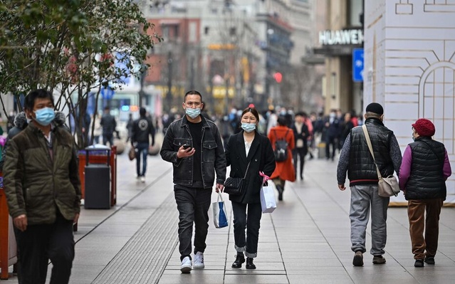 Covid-19 : origine, symptômes, contagiosité… faut-il s’inquiéter du nouveau variant détecté en France ? Covid-19 : origine, symptômes, contagiosité… faut-il s’inquiéter du nouveau variant détecté en France ?