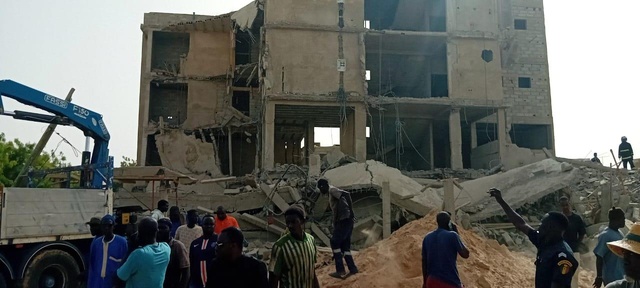 Touba : quatre morts dans l'effondrement de l'immeuble Touba : quatre morts dans l'effondrement de l'immeuble