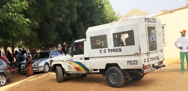 3,6 millions FCFA volés à Thiès : Un cambrioleur notoire et son receleur arrêtés grâce à la vidéosurveillance 3,6 millions FCFA volés à Thiès : Un cambrioleur notoire et son receleur arrêtés grâce à la vidéosurveillance