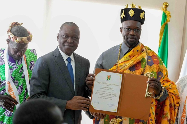 Le Pm, Ousmane SONKO, élevé au rang de Citoyen d’honneur de la ville de Bouaké Le Pm, Ousmane SONKO, élevé au rang de Citoyen d’honneur de la ville de Bouaké