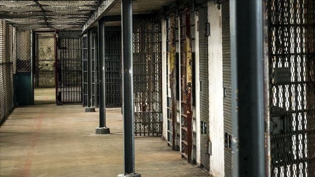 Prison de Bouaké : cinq détenus tués dans une mutinerie, des armes et de la drogue saisies Prison de Bouaké : cinq détenus tués dans une mutinerie, des armes et de la drogue saisies