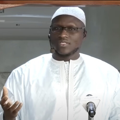 L’Imam Mor KEBE appelle à la régulation des réseaux sociaux et à une commission consensuelle pour le croissant lunaire L’Imam Mor KEBE appelle à la régulation des réseaux sociaux et à une commission consensuelle pour le croissant lunaire
