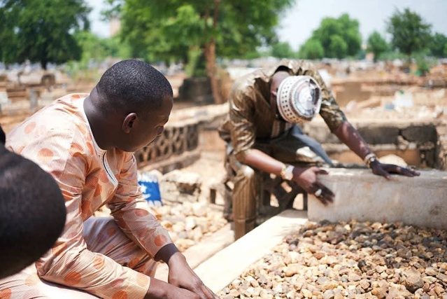 Tabaski sans son défunt père- Le touchant message de Sidiki Diabate Tabaski sans son défunt père- Le touchant message de Sidiki Diabate
