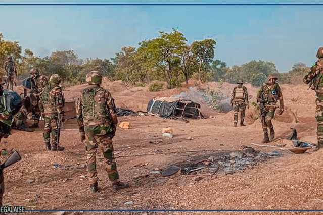 Kédougou : un site d’orpaillage clandestin démantelé Kédougou : un site d’orpaillage clandestin démantelé