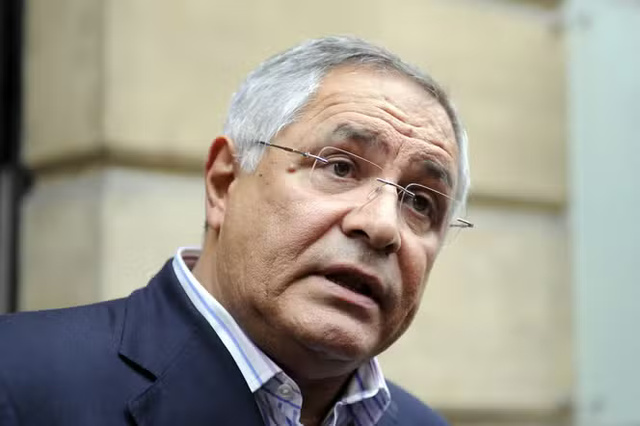 ROBERT BOURGI adresse une lettre au président de la République et à son premier Ministre ROBERT BOURGI adresse une lettre au président de la République et à son premier Ministre