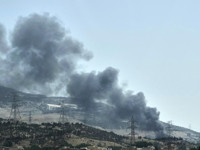 Israël-Iran : intensification du conflit, le réacteur d'Arak endommagé Israël-Iran : intensification du conflit, le réacteur d'Arak endommagé