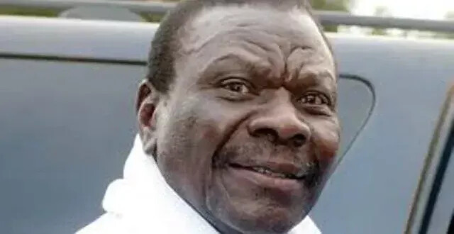 L'héritage de Cheikh Béthio vire à l’affrontement judiciaire entre son fils et une de ses veuves L'héritage de Cheikh Béthio vire à l’affrontement judiciaire entre son fils et une de ses veuves