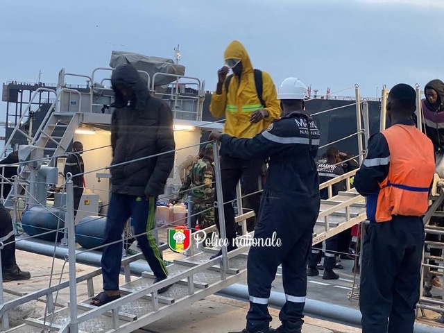 Interception de 84 migrants par la Marine nationale 
