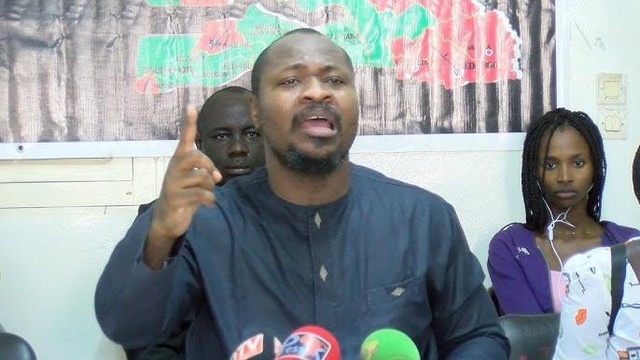 «Soukerou Kor» à l'Assemblée : Guy Marius Sagna revient à la charge après les critiques ! «Soukerou Kor» à l'Assemblée : Guy Marius Sagna revient à la charge après les critiques !