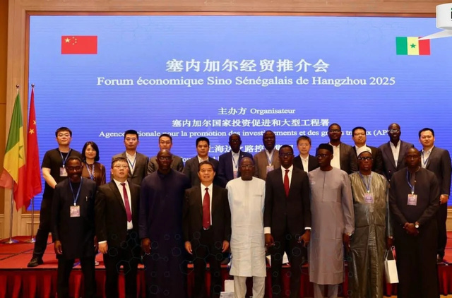 Bus à gaz et gares modernes : Le Sénégal signe des accords stratégiques avec la Chine Bus à gaz et gares modernes : Le Sénégal signe des accords stratégiques avec la Chine