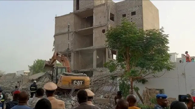 Touba: le gouverneur prend des mesures suite à l’effondrement d’un immeuble ce mercredi Touba: le gouverneur prend des mesures suite à l’effondrement d’un immeuble ce mercredi