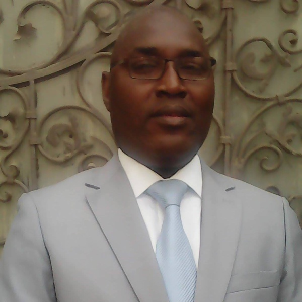 Adama Fall révèle: "C'est Ameth Suzanne Camara qui se cache derrière les fausses accusations de détournement sur Youssou Touré!" Adama Fall révèle: "C'est Ameth Suzanne Camara qui se cache derrière les fausses accusations de détournement sur Youssou Touré!"