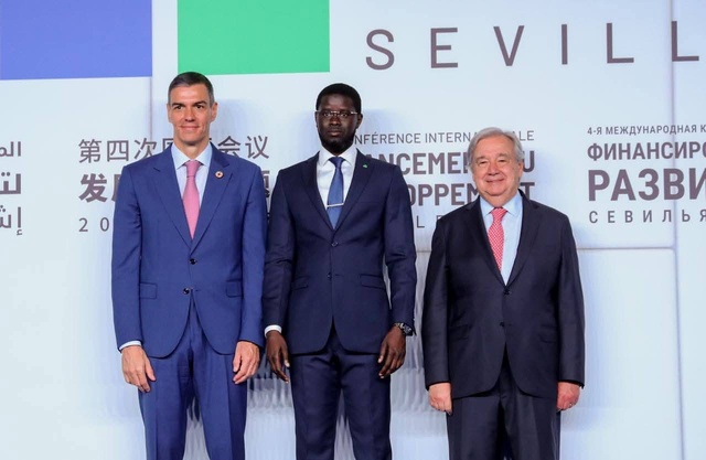 Le chef de l'Etat a pris part à la cérémonie d’ouverture de la 4ᵉ Conférence internationale sur le financement du développement Le chef de l'Etat a pris part à la cérémonie d’ouverture de la 4ᵉ Conférence internationale sur le financement du développement