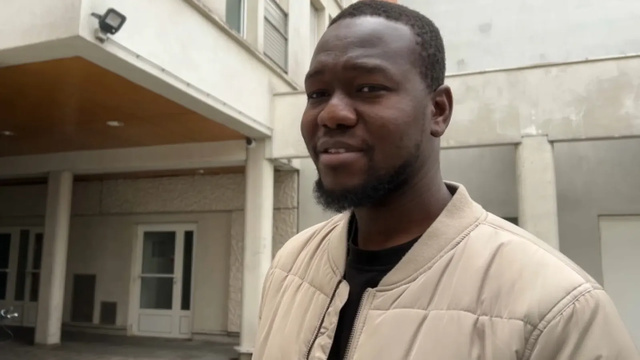 Il a sauvé des femmes et des bébés d'un incendie à Paris : Fousseynou Cissé va être décoré