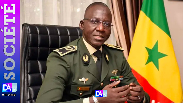 Comment un escroc a tenté de vendre l’image du Général Mbaye Cissé à l’international Comment un escroc a tenté de vendre l’image du Général Mbaye Cissé à l’international