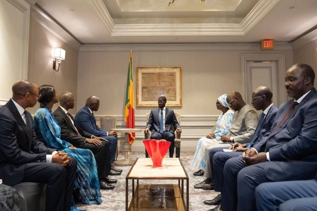 Le Pr Diomaye reçoit des cadres sénégalais du FMI, les dirigeants du Millennium Challenge Corporation (MCC),...  