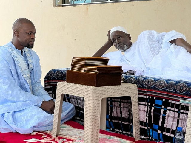Le Pm, Ousmane  Sonko, filmé à Touba- Mystère autour d'un séjour ...express!