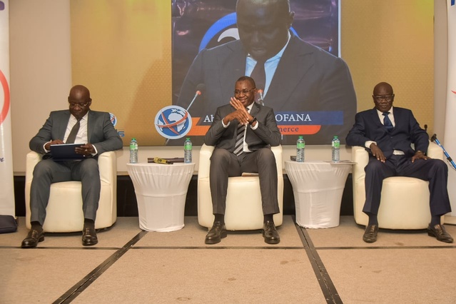 ASSEMBLEE GENERALE DU MEDS : 25 ans au cœur du secteur de l’entreprise et de l’économie ASSEMBLEE GENERALE DU MEDS : 25 ans au cœur du secteur de l’entreprise et de l’économie