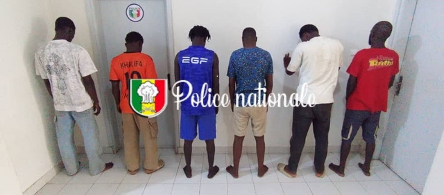 Harcèlement sexuel et chantage à la sextape – 6 personnes arrêtées à Thiaroye Harcèlement sexuel et chantage à la sextape – 6 personnes arrêtées à Thiaroye