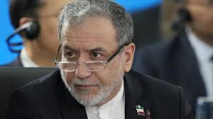 Nucléaire: l'Iran met en garde la «troïka européenne» et refusera un accord sans enrichissement Nucléaire: l'Iran met en garde la «troïka européenne» et refusera un accord sans enrichissement