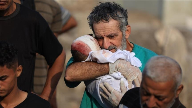 Israël a tué 28 personnes à Gaza, dimanche matin, dont 8 étaient à la recherche de l'eau