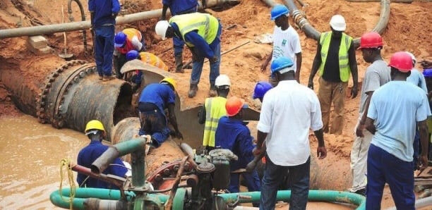 PERTURBATION DE L’APPROVISIONNEMENT EN EAU À DAKAR ET ENVIRONS : UNE ERREUR HUMAINE À L’ORIGINE D’UN GRAVE INCIDENT SUR LA CONDUITE DU LAC DE GUIERS PERTURBATION DE L’APPROVISIONNEMENT EN EAU À DAKAR ET ENVIRONS : UNE ERREUR HUMAINE À L’ORIGINE D’UN GRAVE INCIDENT SUR LA CONDUITE DU LAC DE GUIERS