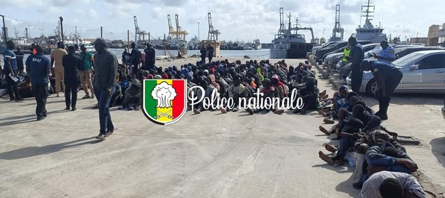 SÉNÉGAL- 244 migrants de plusieurs nationalités dont des mineurs arrêtés SÉNÉGAL- 244 migrants de plusieurs nationalités dont des mineurs arrêtés