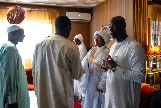 Le président de la République a présenté ses condoléances à Serigne Moustapha Sy Le président de la République a présenté ses condoléances à Serigne Moustapha Sy