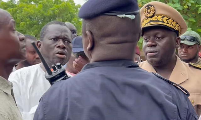 Au-delà de l’incident : pour une décolonisation de l’administration publique Sénégalaise Au-delà de l’incident : pour une décolonisation de l’administration publique Sénégalaise