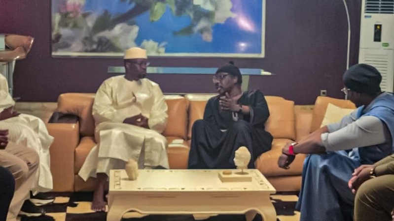 Le Pm, Ousmane Sonko, a présenté ses condoléances à Serigne Moustapha Sy Le Pm, Ousmane Sonko, a présenté ses condoléances à Serigne Moustapha Sy