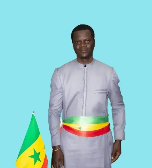 Ziguinchor : L’UCS interpelle le maire Djibril SONKO sur l’aménagement urbain et le sort des commerçants Ziguinchor : L’UCS interpelle le maire Djibril SONKO sur l’aménagement urbain et le sort des commerçants