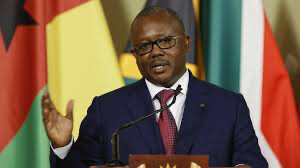 Guinée-Bissau : Sissoco Embalo officialise sa candidature pour un 2e mandat