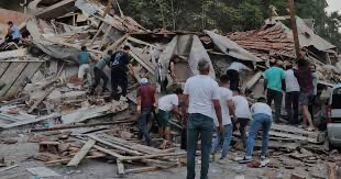 UN SÉISME DE MAGNITUDE 6,1 SECOUE L'OUEST DE LA TURQUIE UN SÉISME DE MAGNITUDE 6,1 SECOUE L'OUEST DE LA TURQUIE