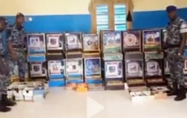 Keur Massar : La mafia des machines à sous démantelée par la BR Keur Massar : La mafia des machines à sous démantelée par la BR