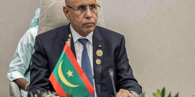 Le Président mauritanien offre 57 moutons à Serigne Mountakha