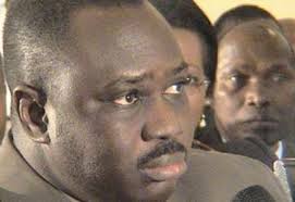 La parole de Serigne Diop conte celle de Ismaila M. Fall ou quand le maître recadre l’étudiant… La parole de Serigne Diop conte celle de Ismaila M. Fall ou quand le maître recadre l’étudiant…