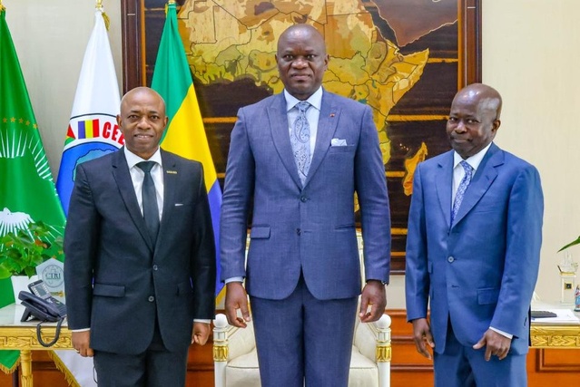 Jeux olympiques de la jeunesse 2026 – Diagna Ndiaye champion de la diplomatie sportive, reçu par le Pr Gabonais ! Jeux olympiques de la jeunesse 2026 – Diagna Ndiaye champion de la diplomatie sportive, reçu par le Pr Gabonais !
