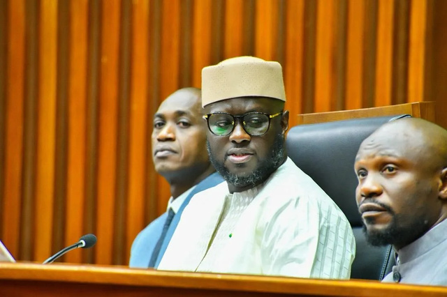 Assemblée nationale : 21 lois adoptées et 468 questions écrites adressées au gouvernement Assemblée nationale : 21 lois adoptées et 468 questions écrites adressées au gouvernement