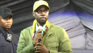 « TERA MEETING »-Retrouvailles entre Ousmane SONKO,  en…taille patron, et son… « peuple » !