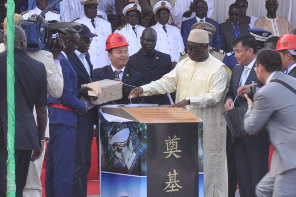 Images de la pose de la première pierre de l'arène nationale de lutte Sénégalaise