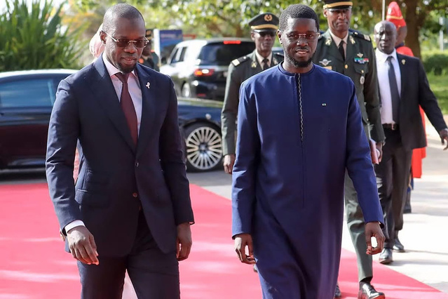 MISSION HISTORIQUE AU SOMMET DE L’ÉTAT  LE TANDEM DIOMAYE-SONKO FACE AU SALUT DU SÉNÉGAL !