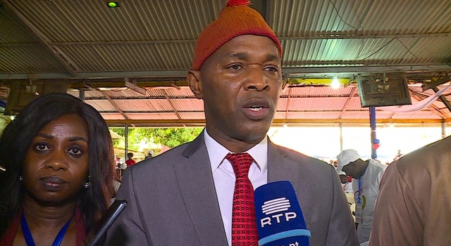 Guinée-Bissau: l'opposant Fernando Dias appelle le général Horta N'Tam à annoncer le résultat de la présidentielle Guinée-Bissau: l'opposant Fernando Dias appelle le général Horta N'Tam à annoncer le résultat de la présidentielle